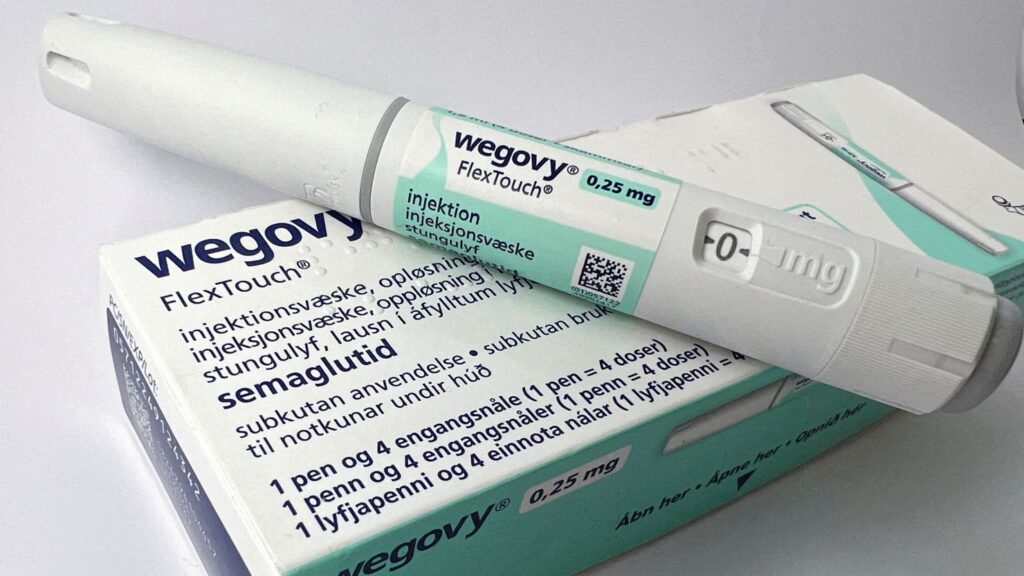 Doosje met een pen Wegovy, middel voor gewichtsverlies
